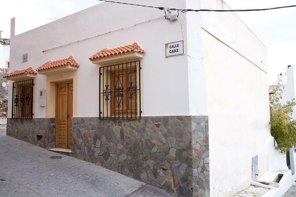 Vivienda Rural El Mirador De Enix Villa Ngoại thất bức ảnh
